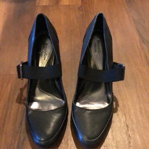 Vera wang heels